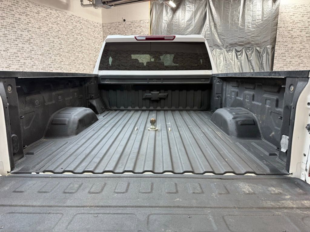 Used 2024 Chevrolet Silverado 2500 LT image 13