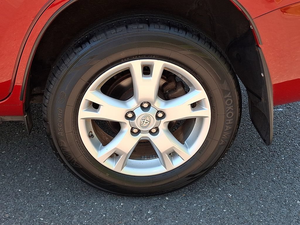 Used 2009 Toyota RAV4 4WD V6 image 9