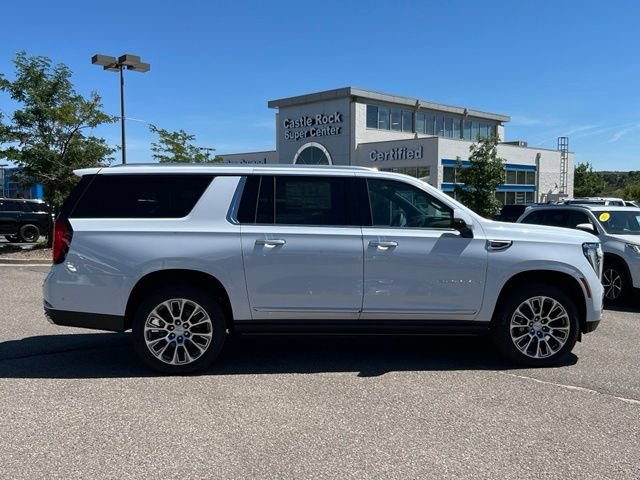 New 2026 GMC Yukon XL Denali w/ Denali Reserve Package AWD/4WD image 6