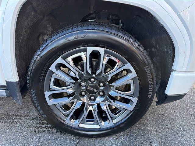 Used 2024 GMC Sierra 1500 Denali Ultimate image 12
