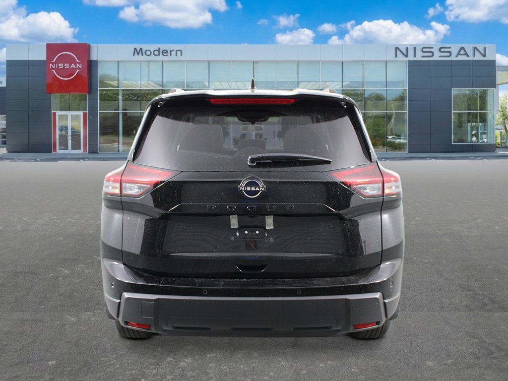 New 2027 Nissan Rogue Dark Armor FWD image 4