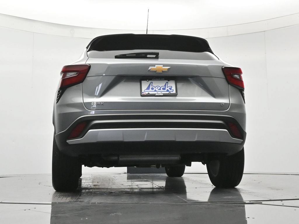 Certified 2025 Chevrolet Trax LT FWD image 41