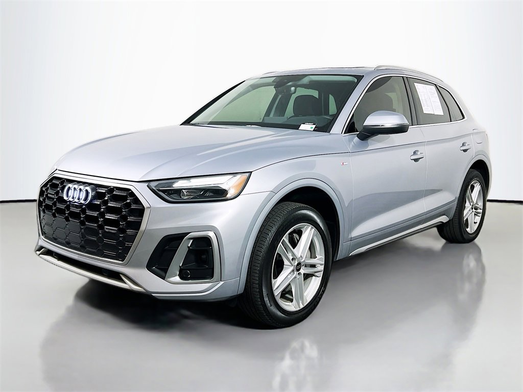 Used 2023 Audi Q5 e Premium Plus w/ Premium Plus Package video 3