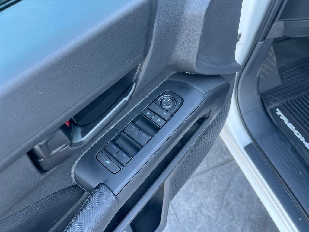 New 2025 Toyota Tacoma SR5 image 12