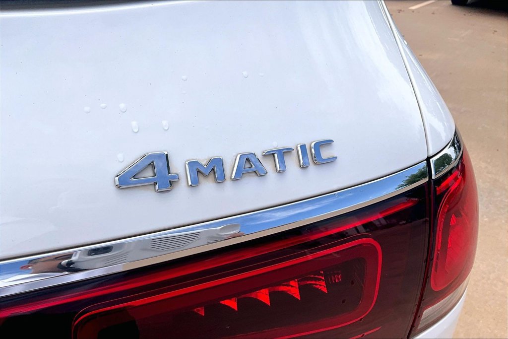 Used 2021 Mercedes-Benz GLS 450 4MATIC image 32
