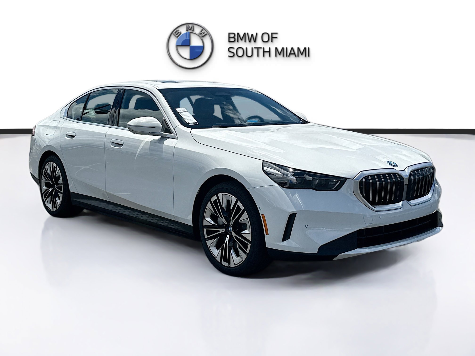 New 2026 BMW i5 eDrive40