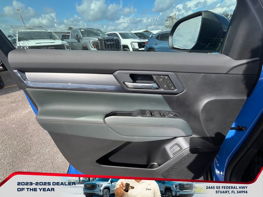New 2026 GMC Terrain AT4 w/ Convenience Package III image 23