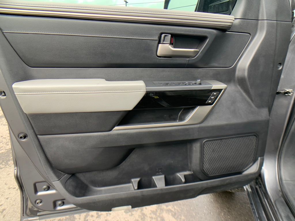 Used 2023 Toyota Tundra Limited w/ Power Package image 11