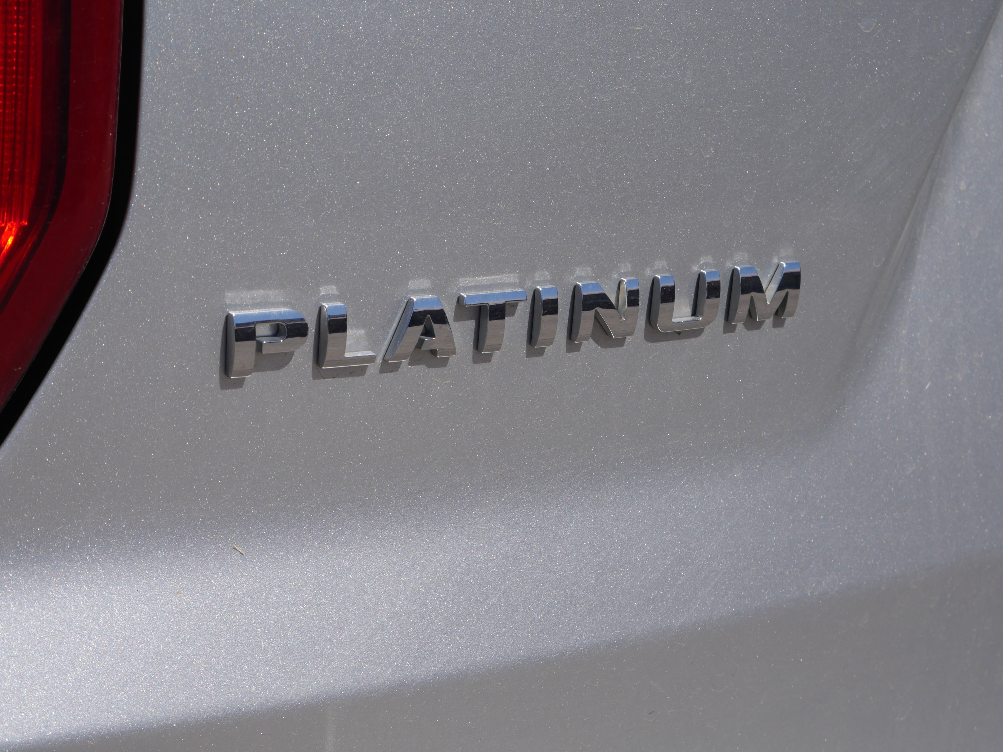 Used 2017 Ford Explorer Platinum AWD/4WD image 20