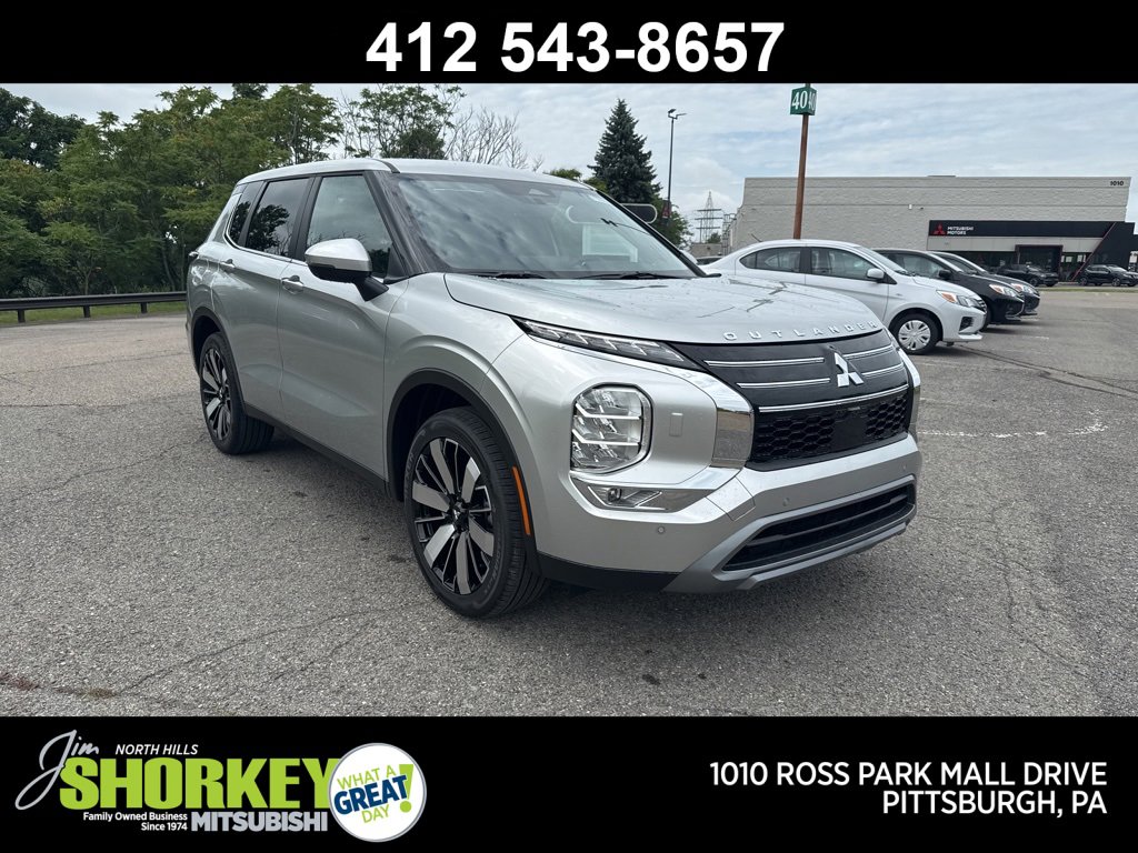 New 2025 Mitsubishi Outlander SE