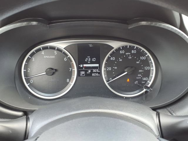 Used 2025 Nissan Versa S w/ Trunk Package FWD image 24