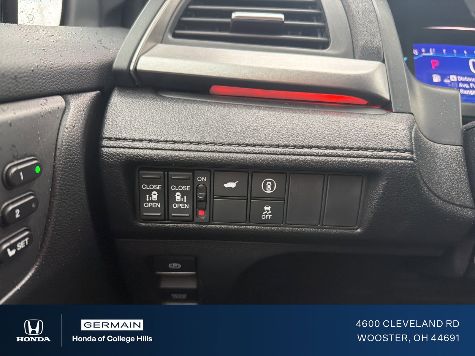 Used 2024 Honda Odyssey Sport image 16