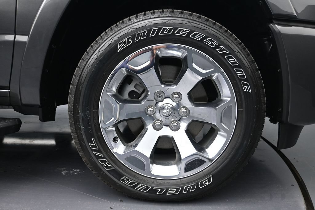 Used 2025 RAM 1500 Big Horn AWD/4WD image 9
