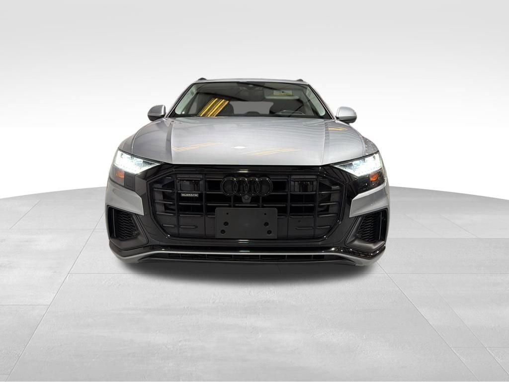 Used 2020 Audi Q8 Prestige w/ Prestige Package image 2