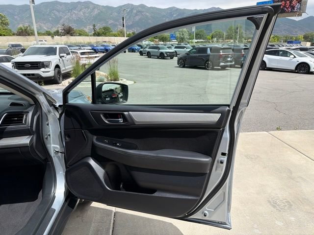Used 2016 Subaru Outback 2.5i Premium AWD/4WD image 31