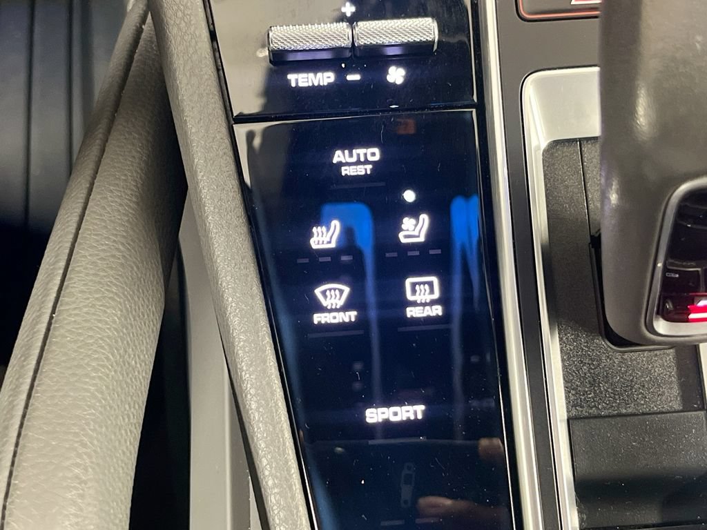 Certified 2019 Porsche Cayenne AWD/4WD image 20