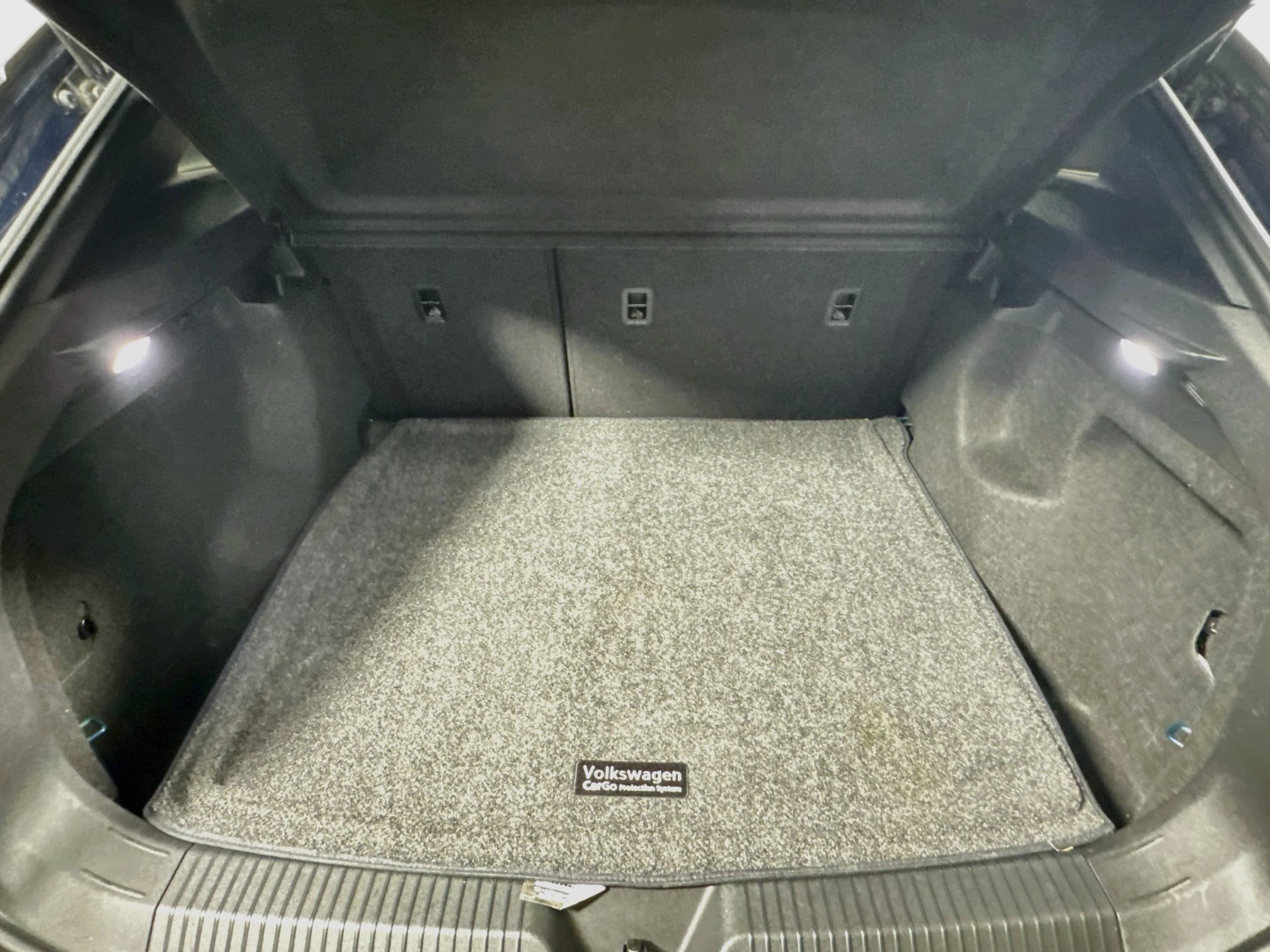 Used 2023 Volkswagen ID.4 Pro AWD/4WD image 25