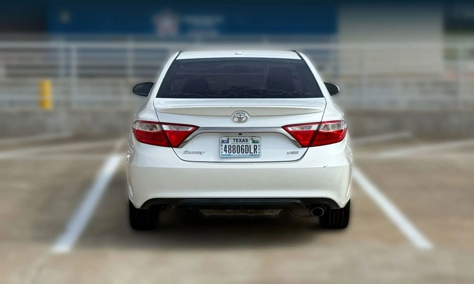 Used 2015 Toyota Camry XSE w/ Moonroof Package FWD image 7