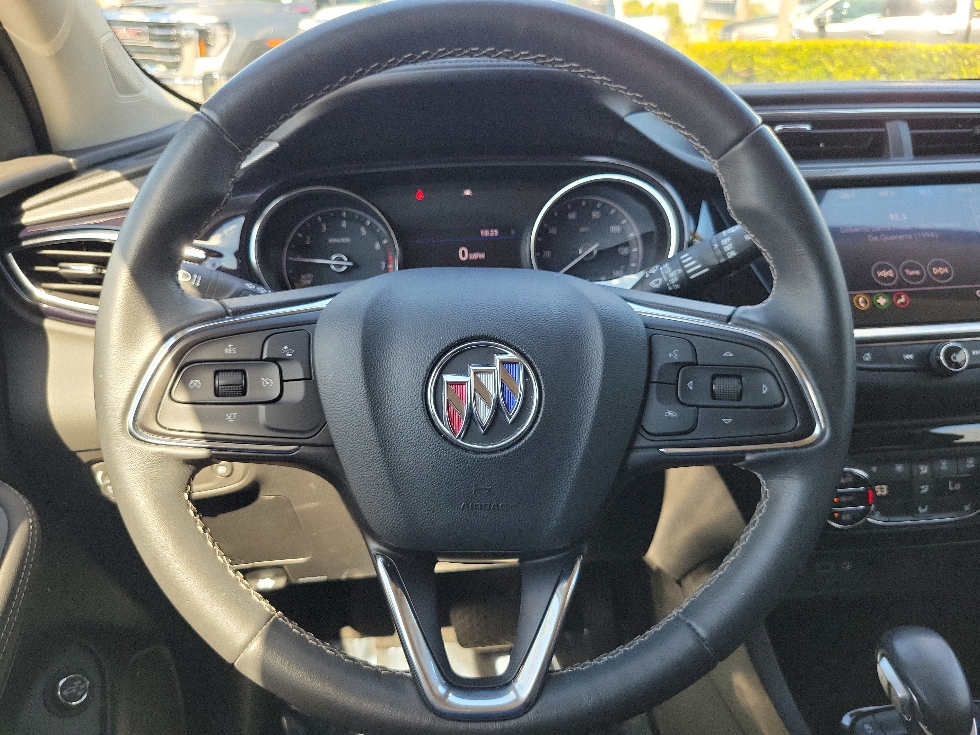Used 2023 Buick Encore GX Select w/ Sport Touring Package FWD image 19