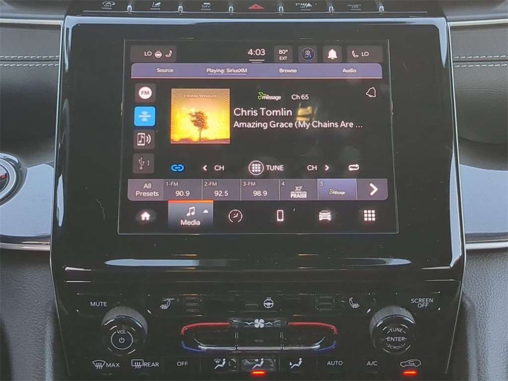 Used 2023 Jeep Grand Cherokee Altitude image 19