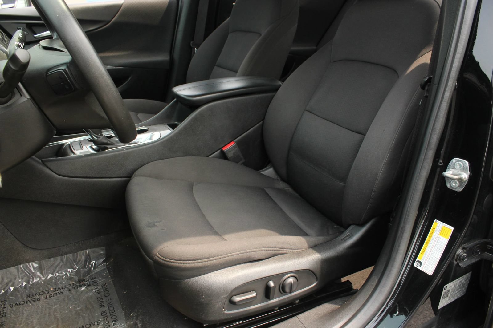 Used 2019 Chevrolet Malibu LT FWD image 14