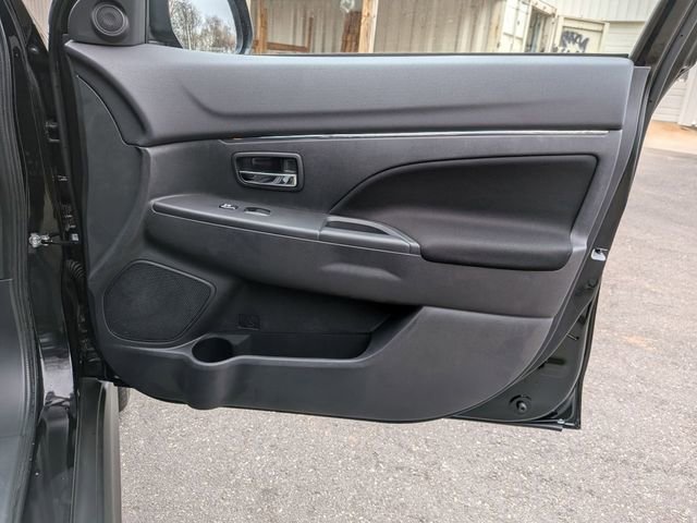 New 2025 Mitsubishi Outlander Sport ES image 30