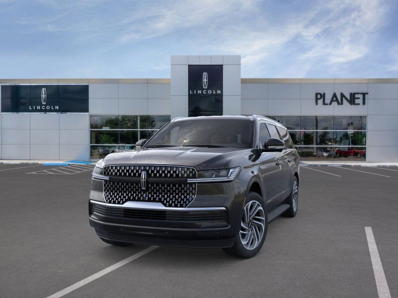 New 2026 Lincoln Navigator L Premier image 2