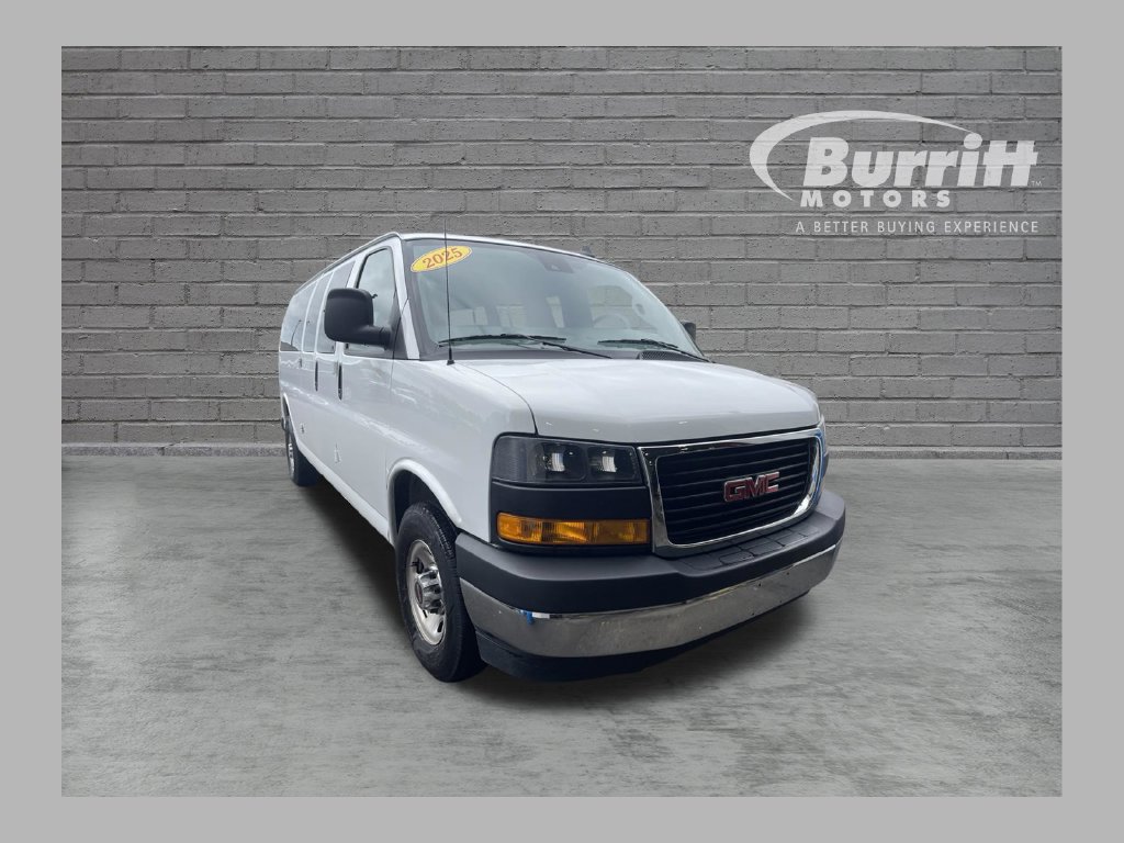 Used 2025 GMC Savana 3500 LT w/ LT Preferred Equipment Group RWD 360° Tour