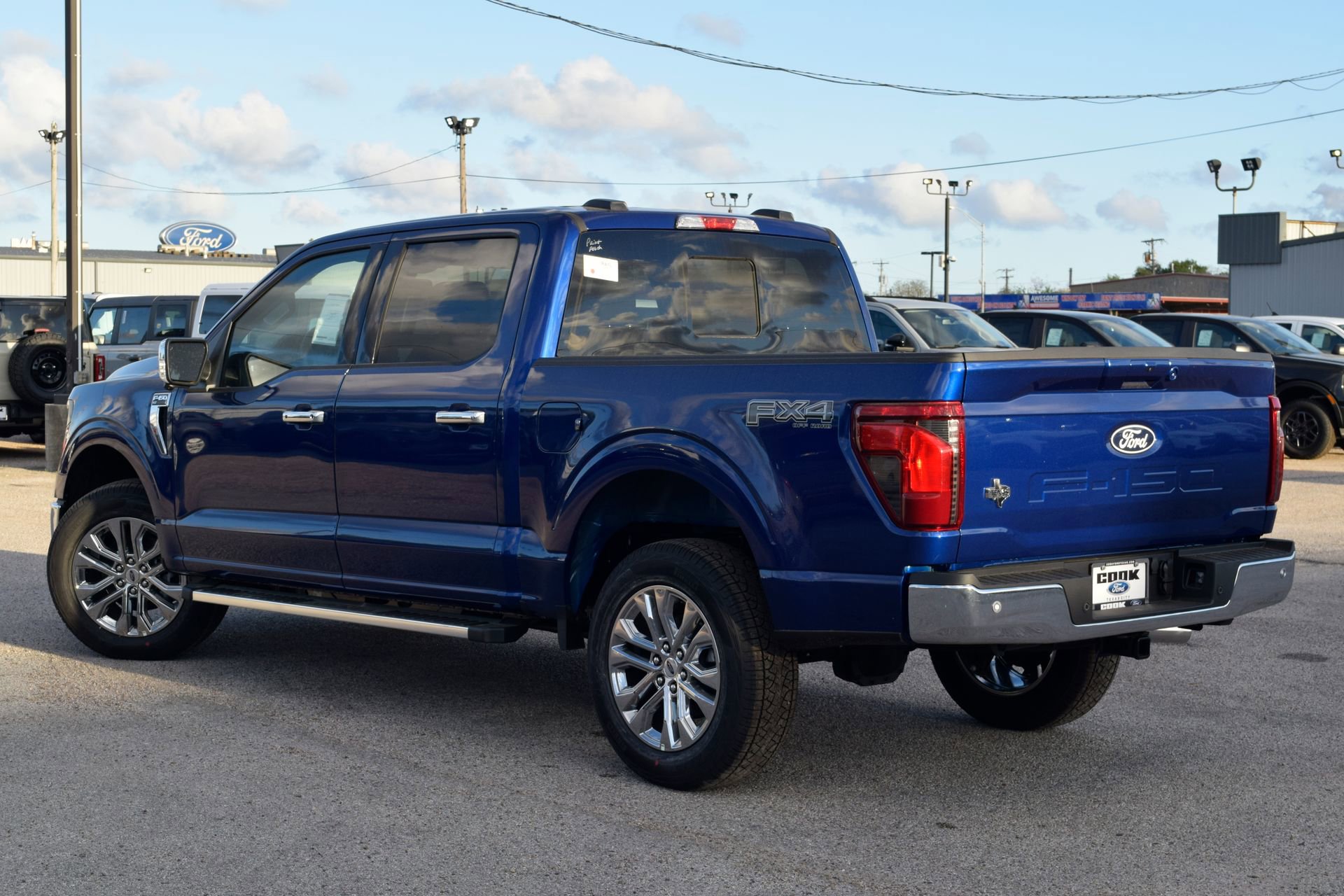 New 2026 Ford F150 XLT w/ Equipment Group 302A MID AWD/4WD image 4