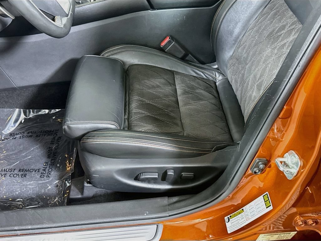 Used 2021 Nissan Maxima SR w/ Sport Mat Group FWD image 24