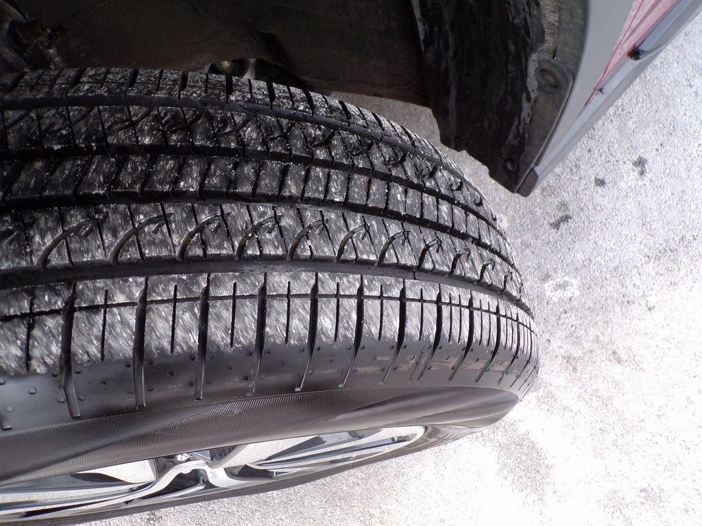 Certified 2025 Subaru Outback Premium image 2