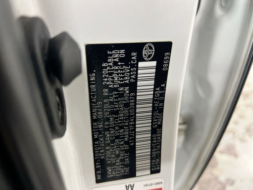 Used 2020 Toyota Avalon XLE w/ Carpet Mat Package FWD image 27