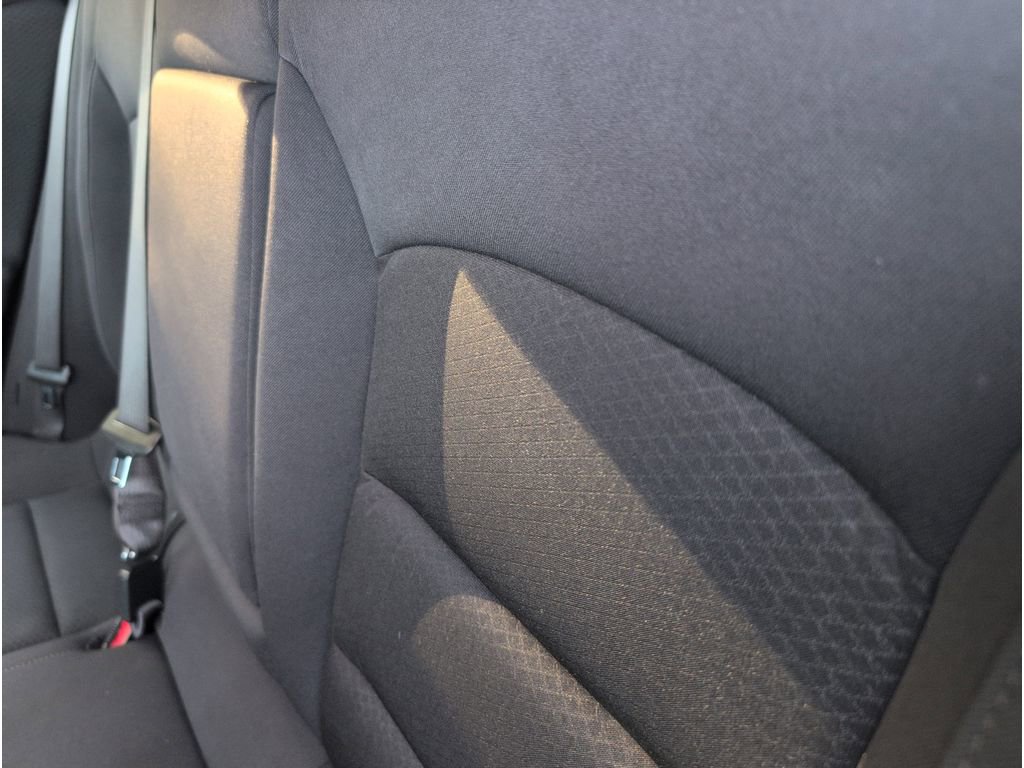 Used 2024 Chevrolet Malibu LT image 30