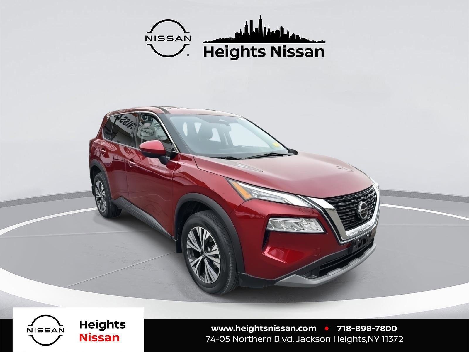 Used 2021 Nissan Rogue SV image 1