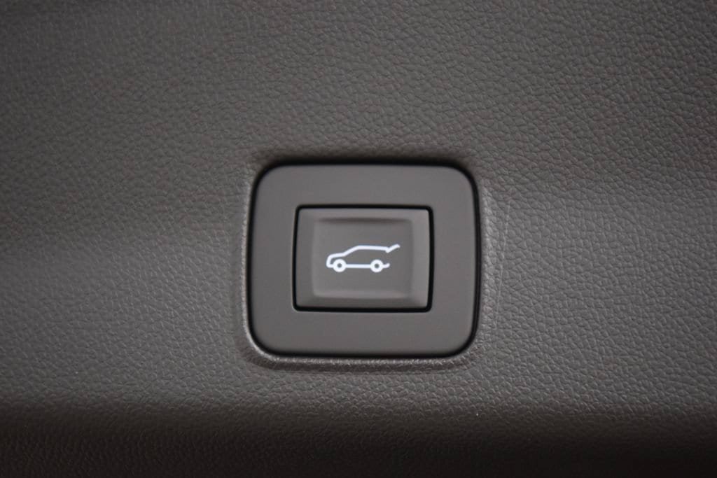 New 2026 Chevrolet TrailBlazer LT w/ Convenience Package FWD image 24