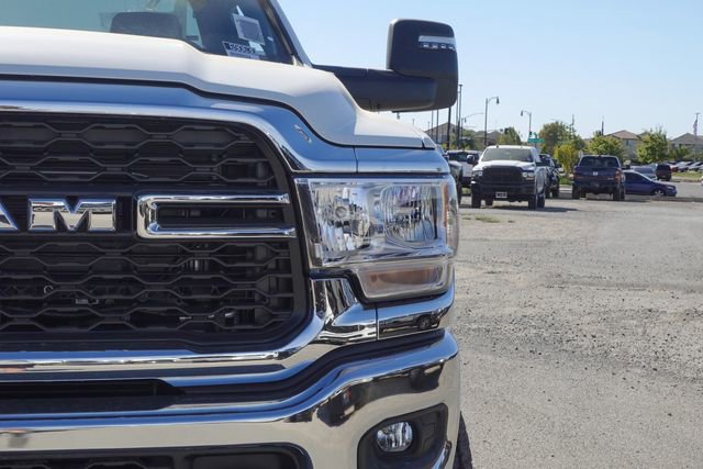 New 2024 RAM 3500 Tradesman w/ Chrome Appearance Group image 3