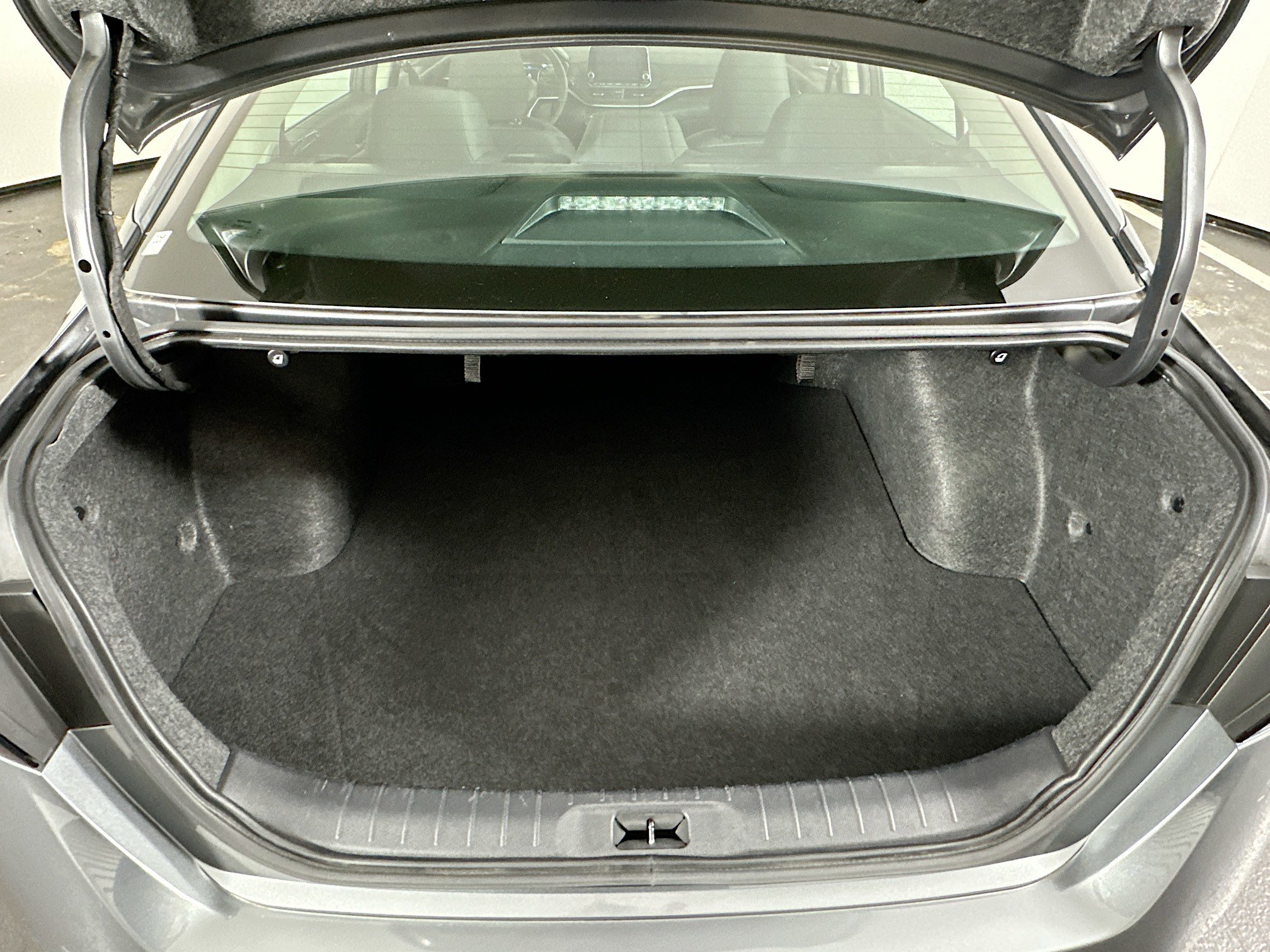 Used 2025 Nissan Altima 2.5 SV image 26