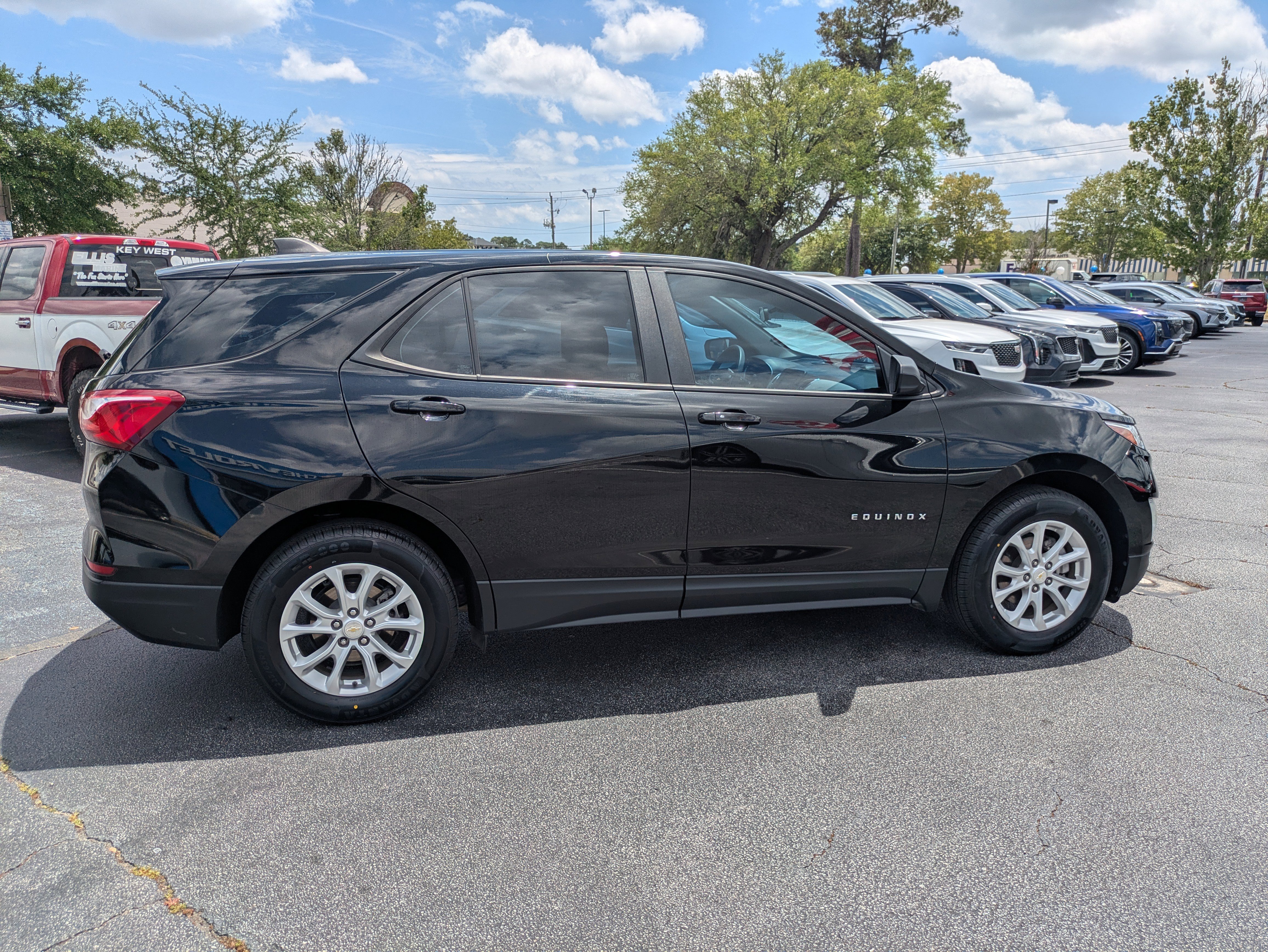 Used 2021 Chevrolet Equinox LS FWD image 26