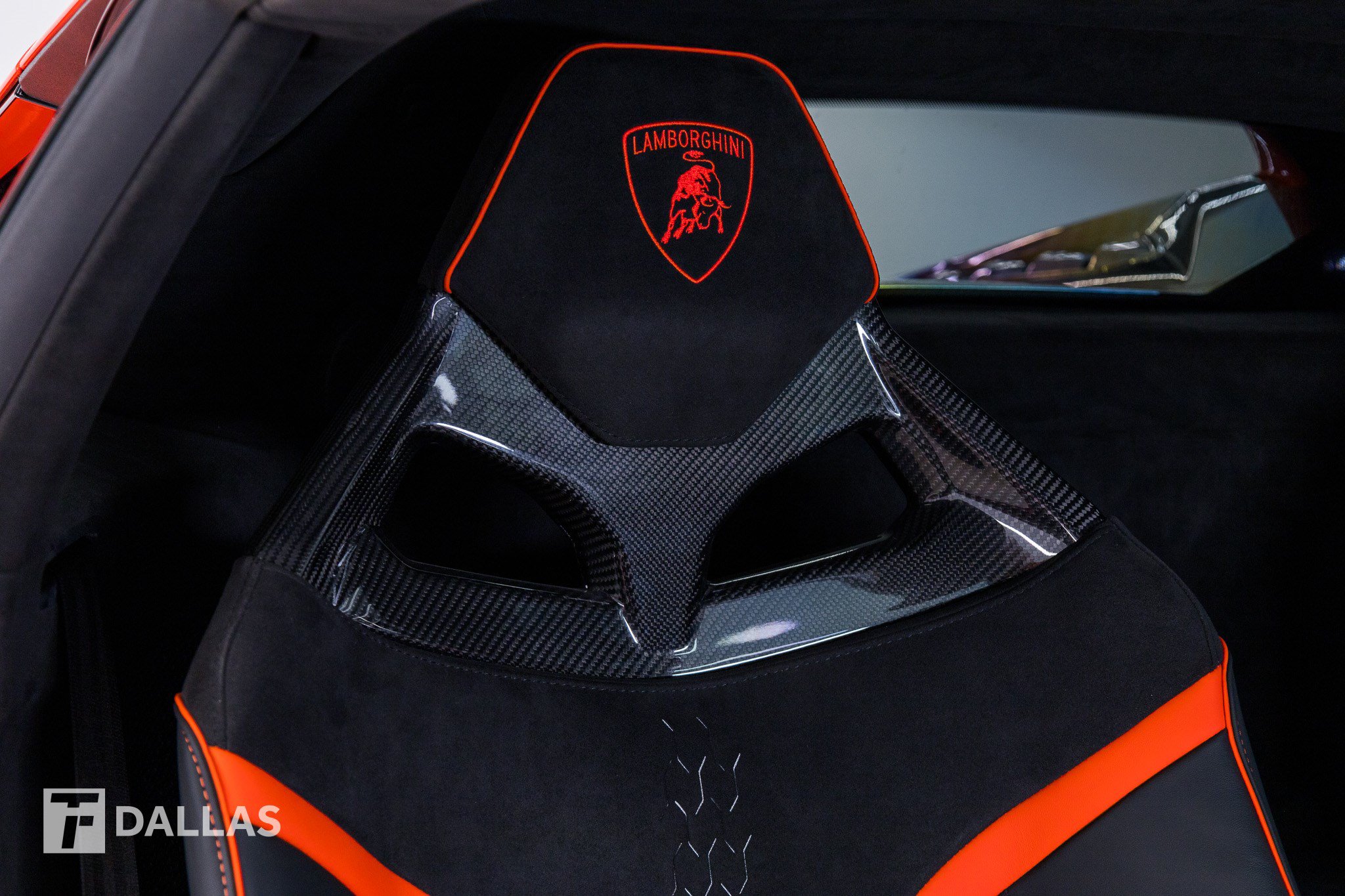 Used 2023 Lamborghini Huracan Tecnica RWD image 38