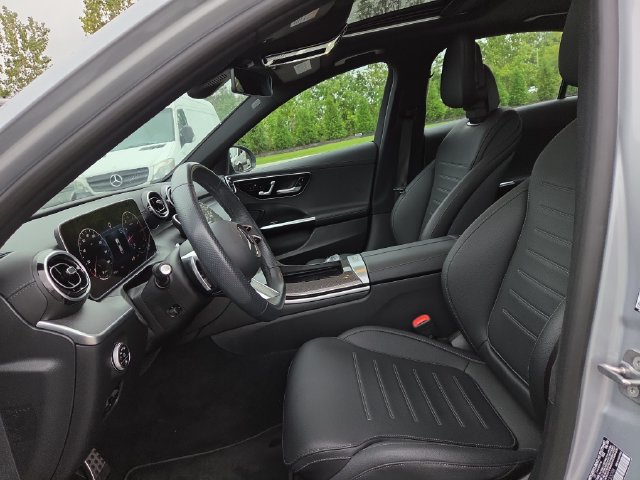 Used 2023 Mercedes-Benz C 300 4MATIC Sedan image 22