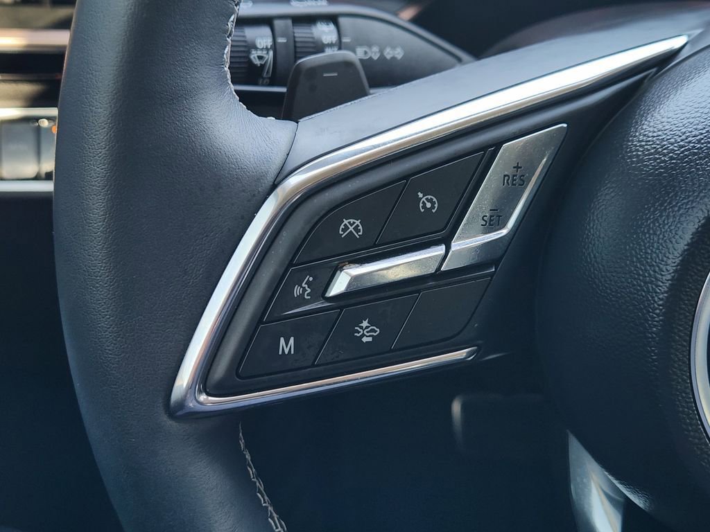 Used 2024 Buick Envision Sport Touring image 28