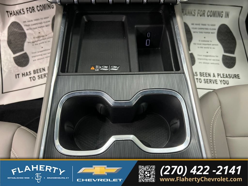 Used 2026 GMC Acadia Elevation w/ Elevation Premium Package FWD image 31