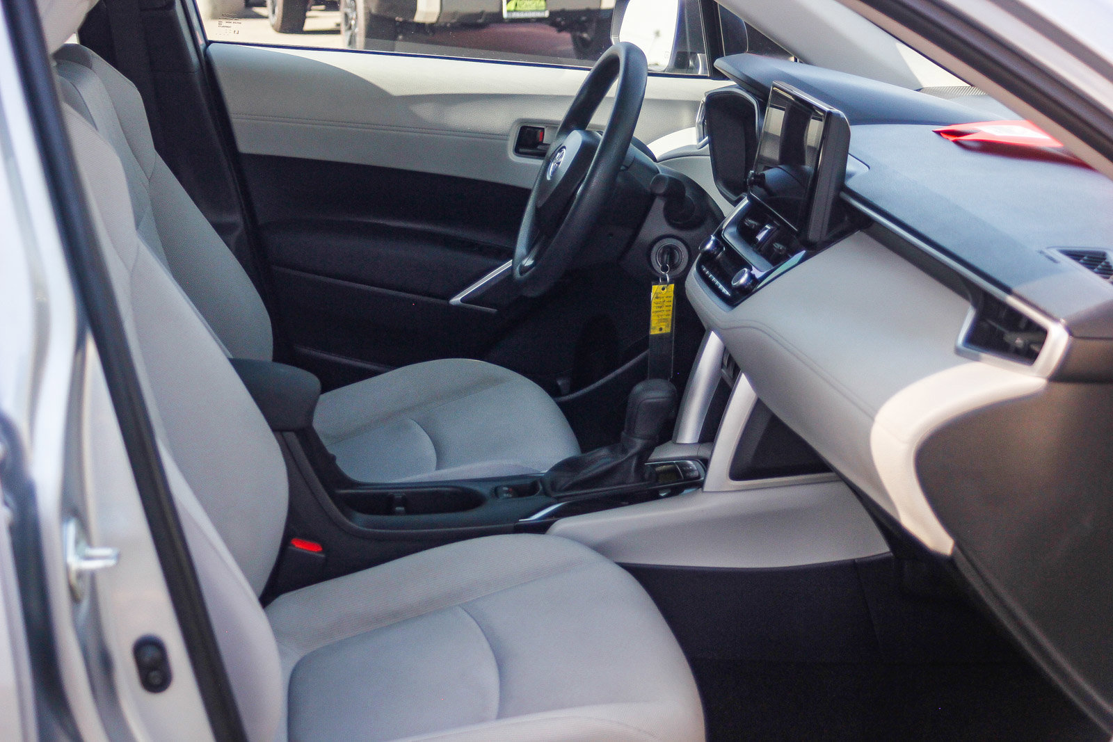 Used 2023 Toyota Corolla Cross L image 16