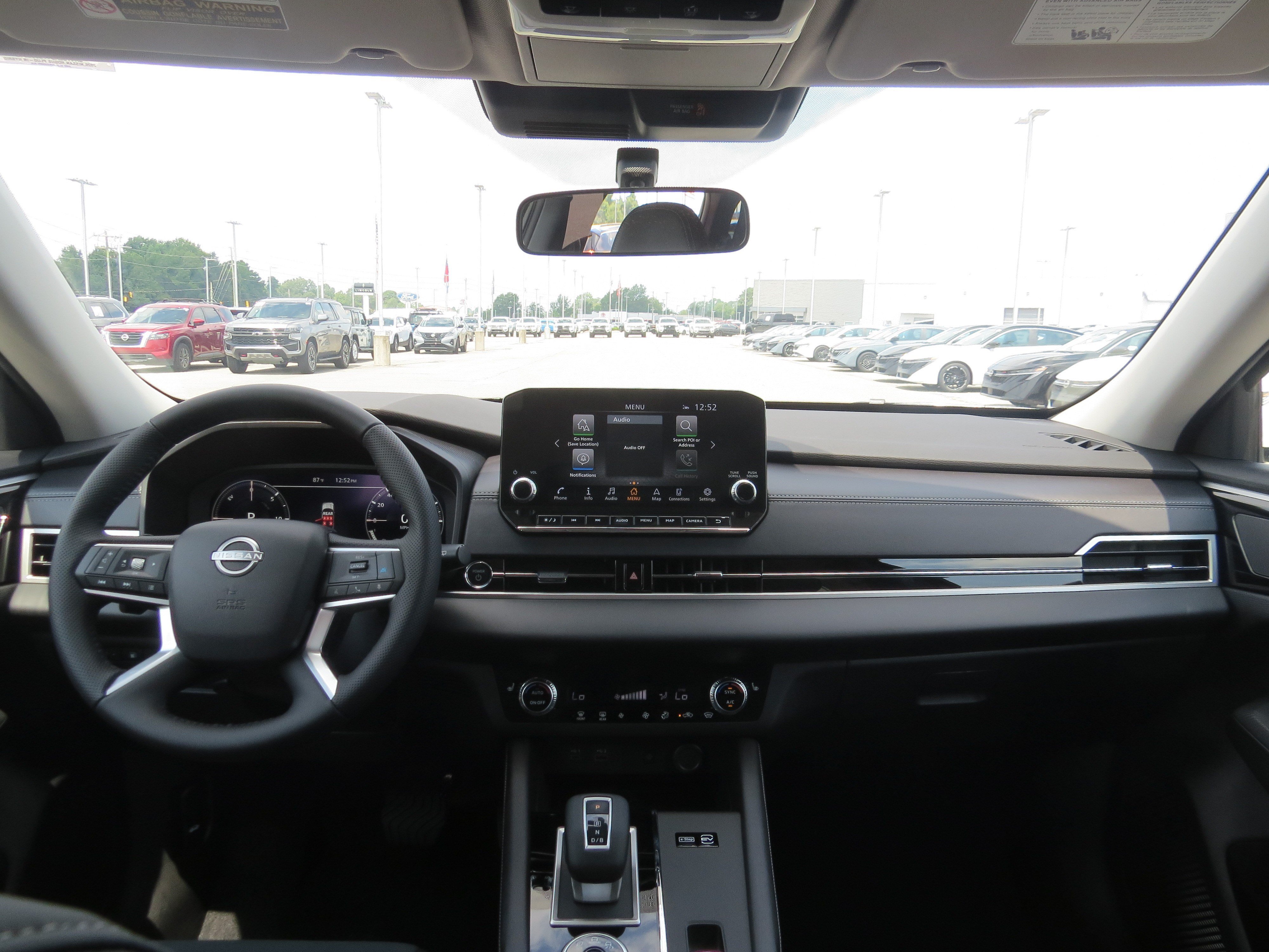 New 2026 Nissan Rogue SL AWD/4WD image 15