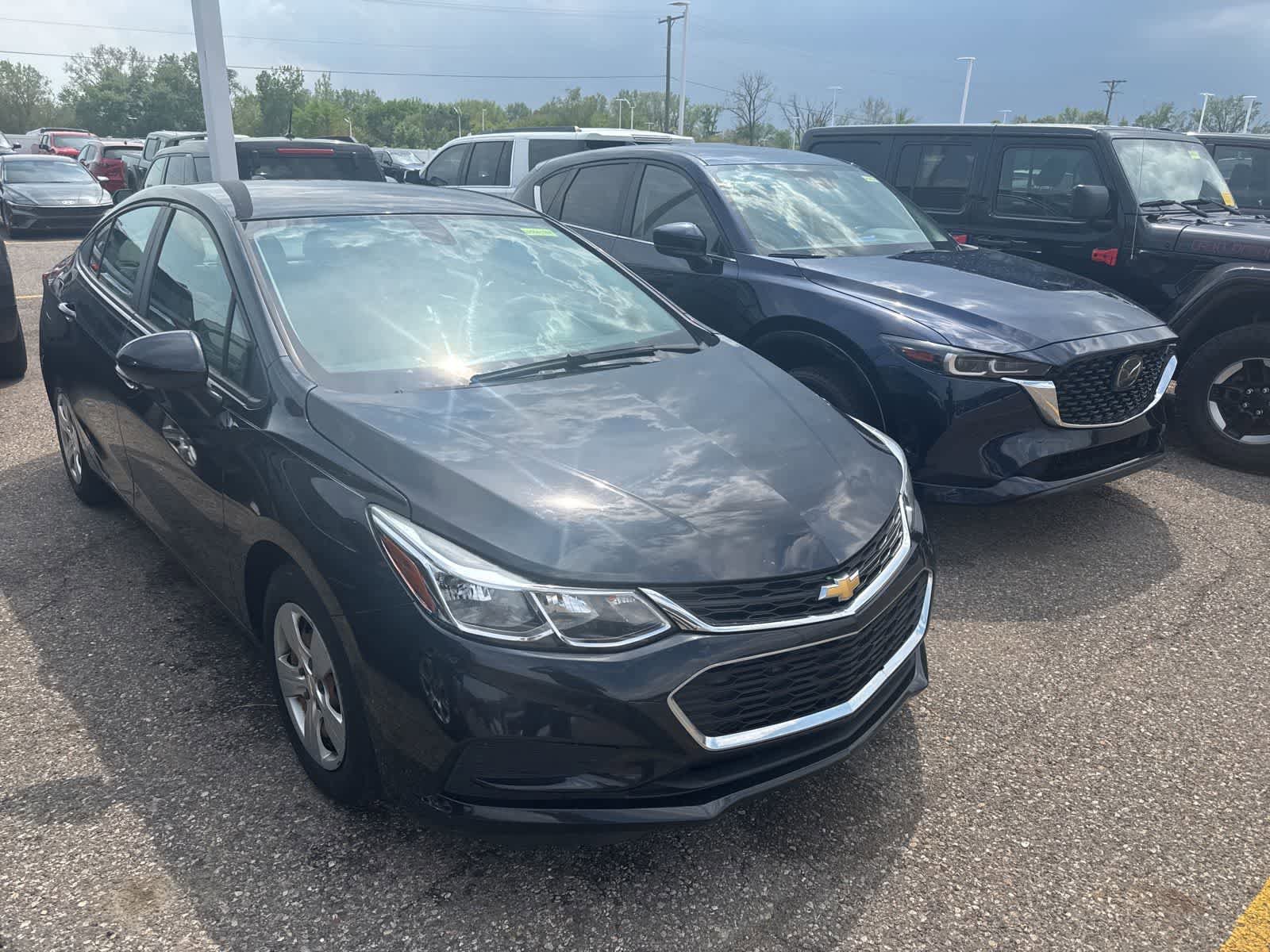 Used 2016 Chevrolet Cruze LS FWD image 5