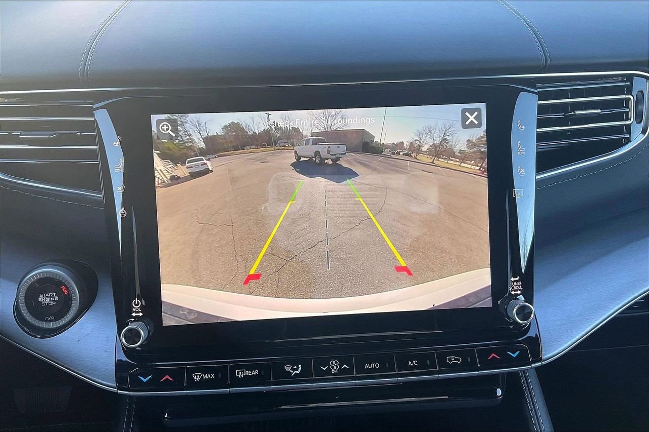 New 2026 Jeep Grand Wagoneer Limited AWD/4WD image 15
