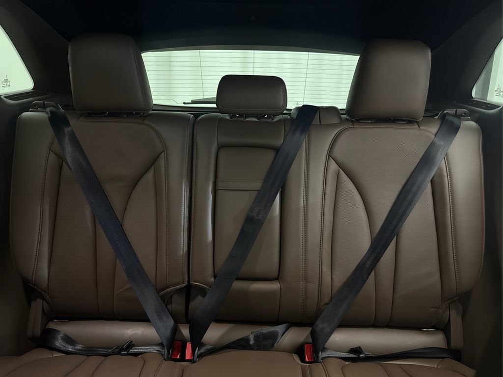 Used 2017 Lincoln MKC Reserve FWD image 32