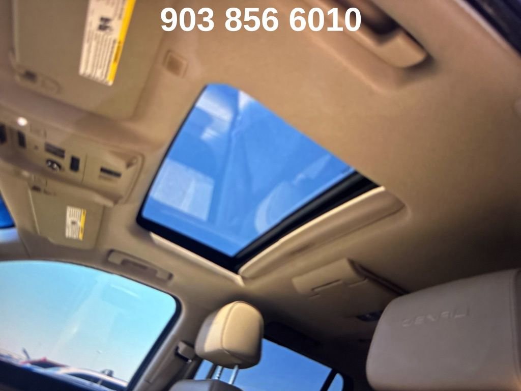 Used 2019 GMC Yukon Denali w/ Denali Ultimate Package image 17