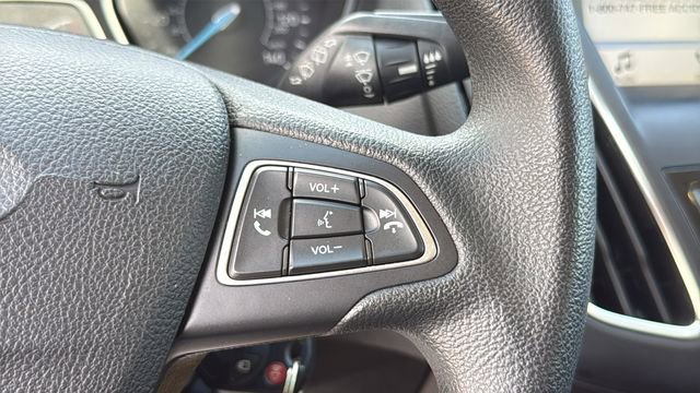 Used 2018 Ford Focus SEL image 21