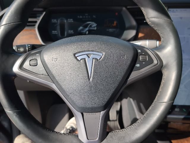 Used 2020 Tesla Model X Long Range AWD/4WD image 9